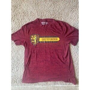 Maroon Harry Potter Gryffindor T Shirt Size M